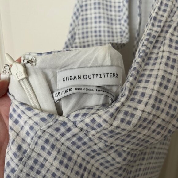 Urban Outfitters Mini Blue & White Gingham Print Dress Sz 6 - Picture 3 of 3
